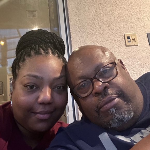 Meet your Posher, Mrs. ND Gunner - Picture 6 of 14